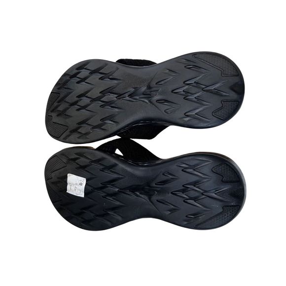 Skechers Women's Performance On The Go 600 Black Flip Flop Sandal Size 6 - Picture 11 of 12